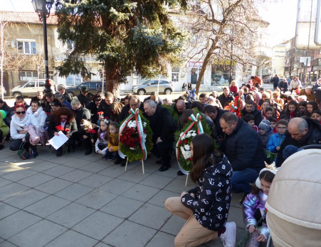 Дупница се поклони пред Апостола