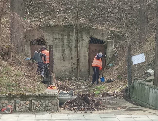 Започва почистване на бомбоубежищата в Дупница, Общината може да приюти 40 бежанци